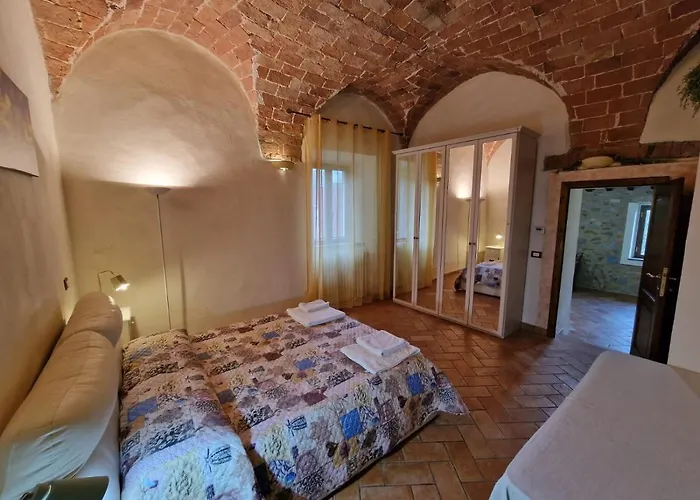 Piccola Casa Toscana Con Giardino Con Vista Mozzafiato